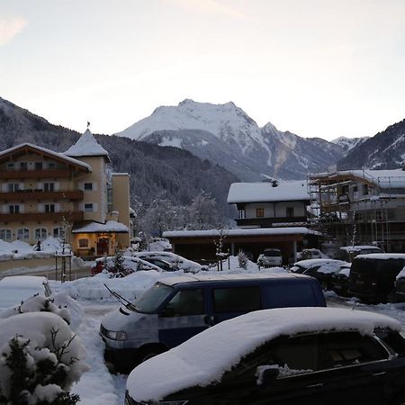 Hotel & Suites Glueck Auf Mayrhofen Εξωτερικό φωτογραφία