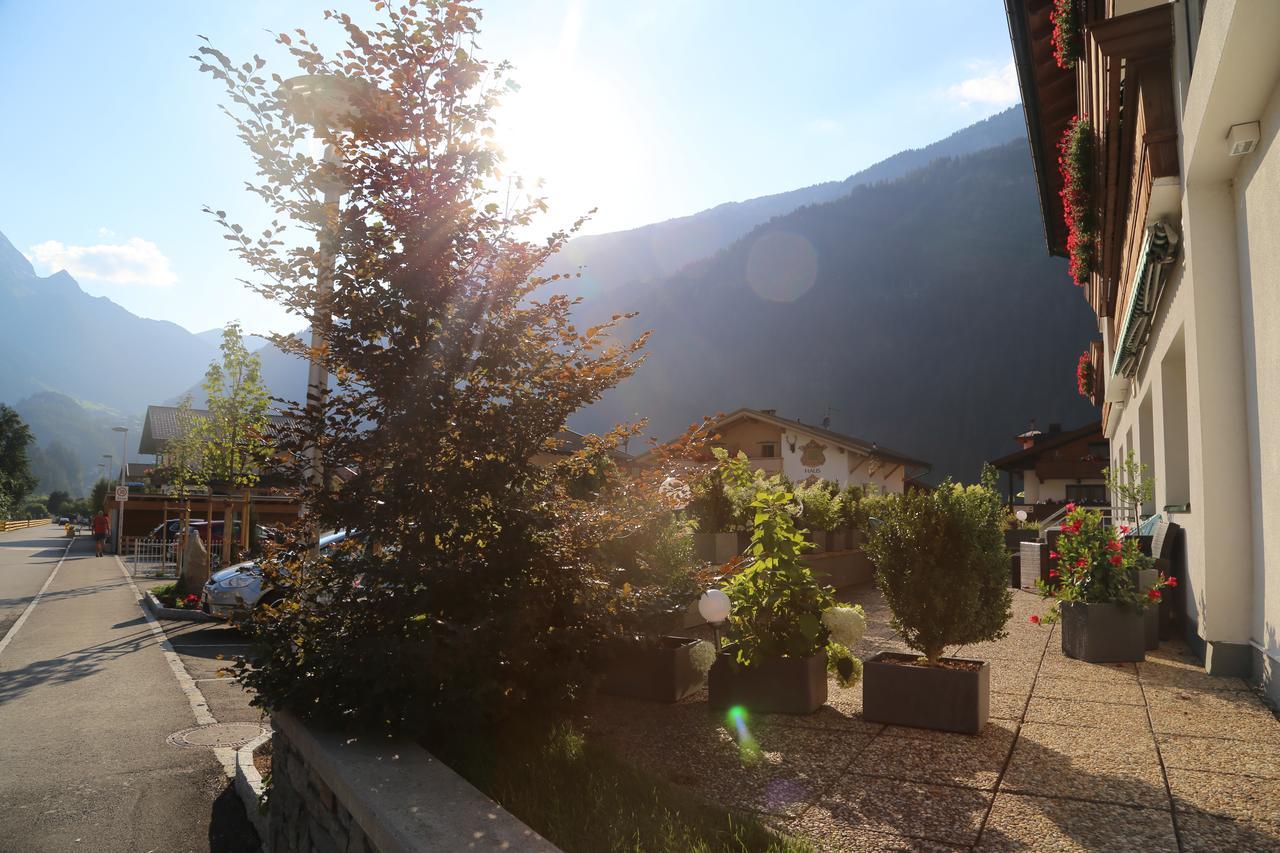 Hotel & Suites Glueck Auf Mayrhofen Εξωτερικό φωτογραφία